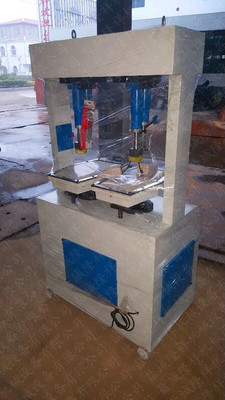 鞋底液压压平机